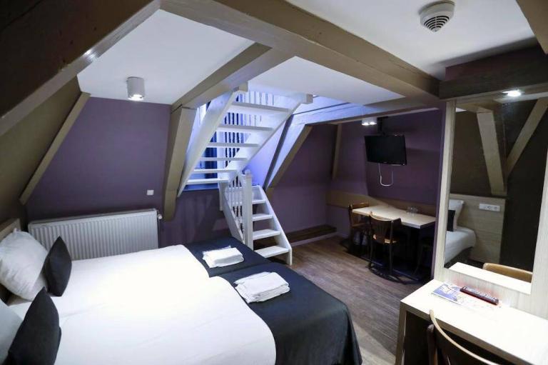 10 Best Cheap Hotels in Amsterdam in 2025